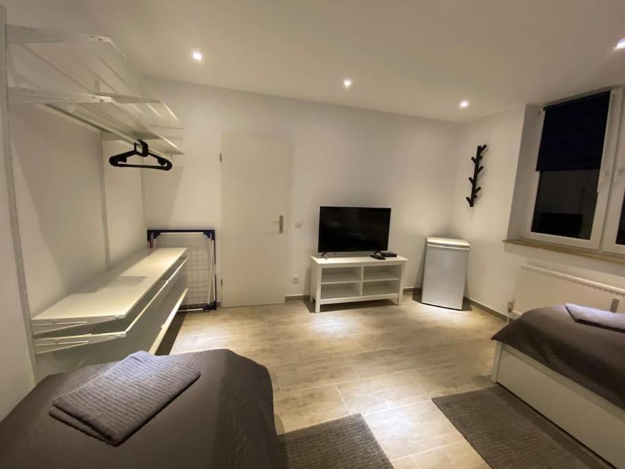 Ferienwohnung 3,5 Zimmer Zentrale Lage Дуйсбург Экстерьер фото